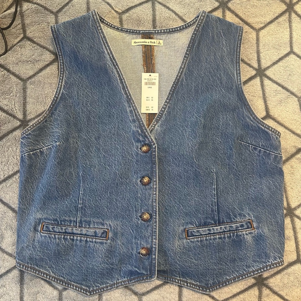 Abercrombie & Fitch denim vest